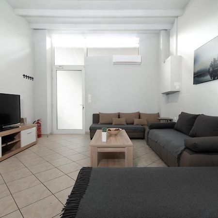 Spacious Apartment-600M From The Subway Athènes Extérieur photo